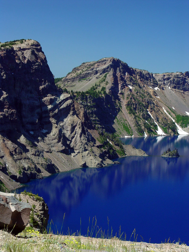 "Gloopy" lava formation Crater Lake